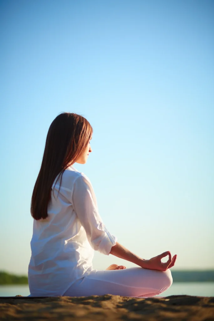 Weight Loss Success Starts Here: Meet Our Experts Now 1 Practicing meditation, Weight Loss, Weight Loss Health Lab, healthy weight loss, healthy life, High Stay Healthy life,